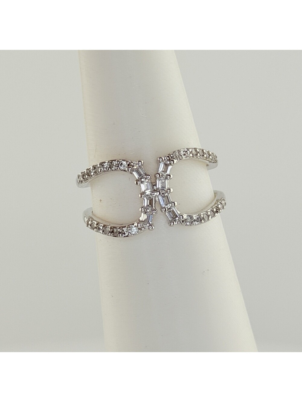 Bomb Party Ring Sz 8 from Lymphoma Clear Cz on Rhodium RETRO